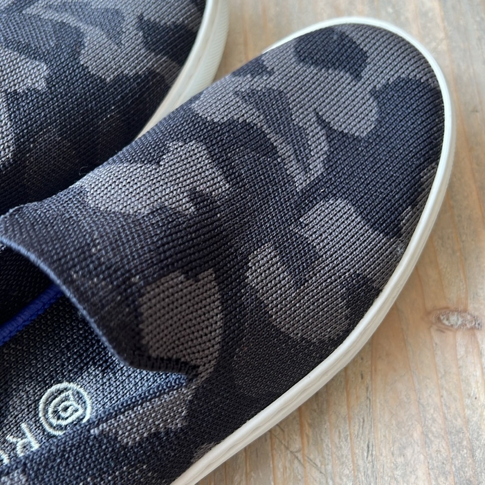 Rothy’s Slip-on woman’s sneaker, size 8, black and gray camo - Picture 3 of 5